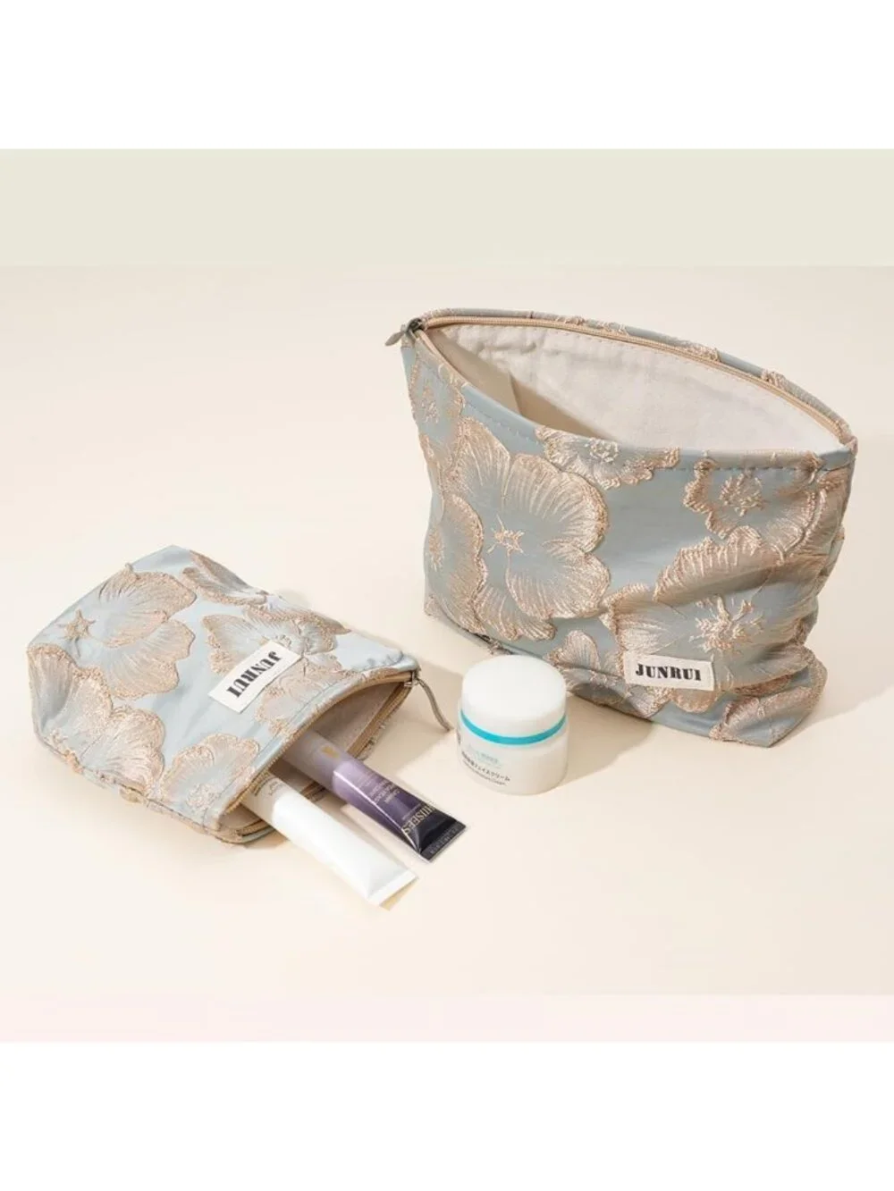 Chic Floral Embossed Makeup Bag | Elegant Cosmetic Pouch with Embroidery Design